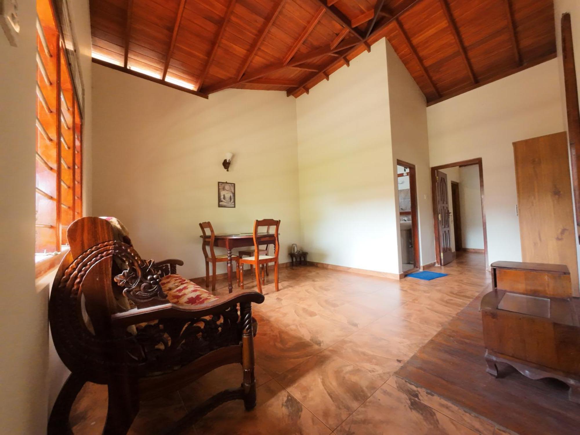 The Citadel Guest House Хиккадува Экстерьер фото